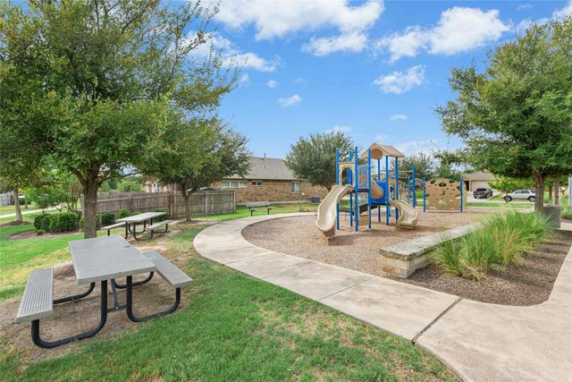 184 Kookaburra BND, Kyle, TX 78640