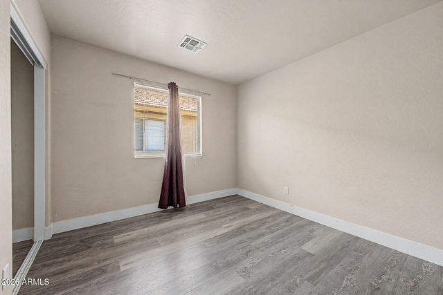 1513 E GROVE Street, Phoenix, AZ 85040