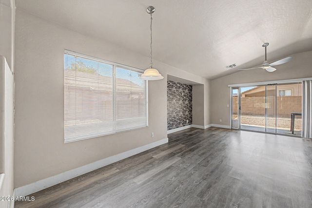 1513 E GROVE Street, Phoenix, AZ 85040