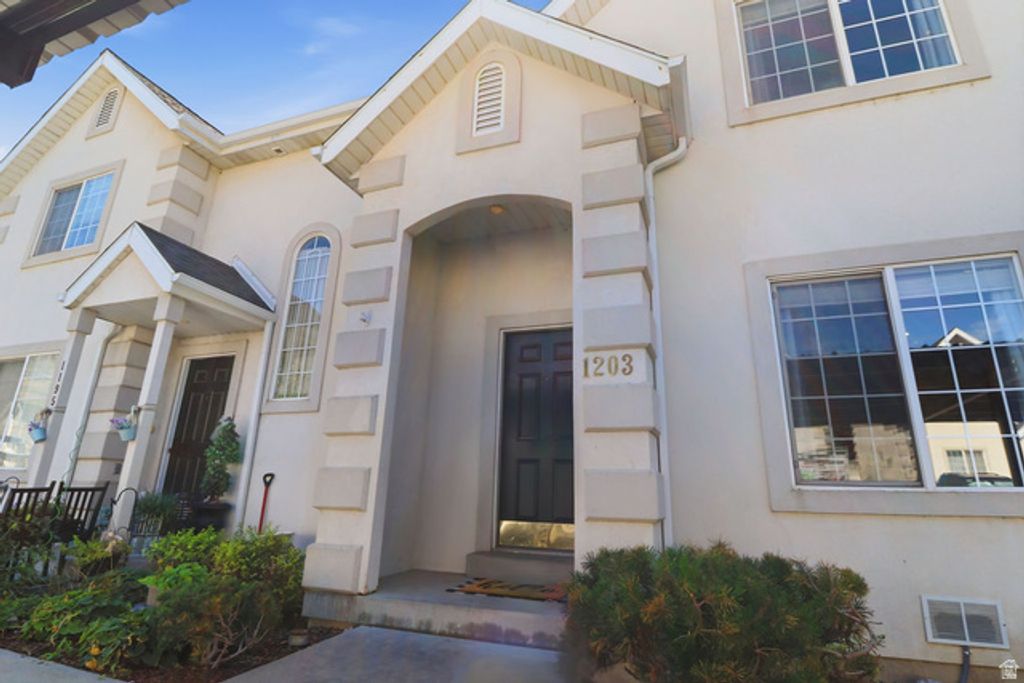 1203 W 1080 N, Pleasant Grove, UT 84062 — exterior