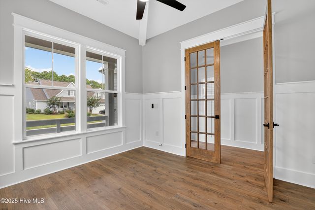 108 Whispering Pine Lane, Holly Ridge, NC 28445