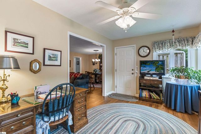 213 Creek Forest Drive, Greenville, SC 29615