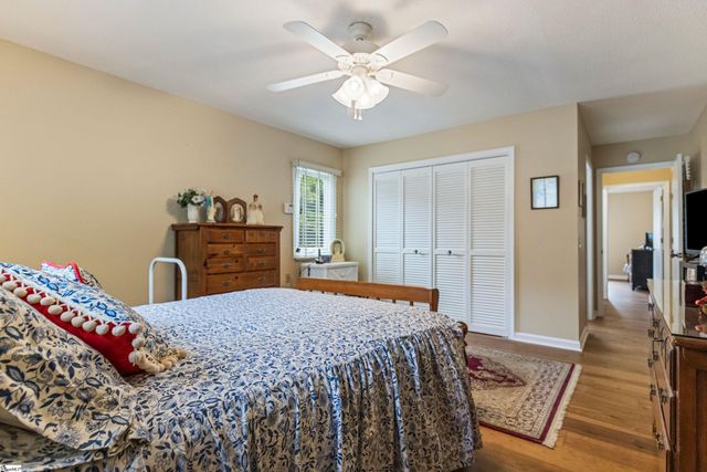 213 Creek Forest Drive, Greenville, SC 29615