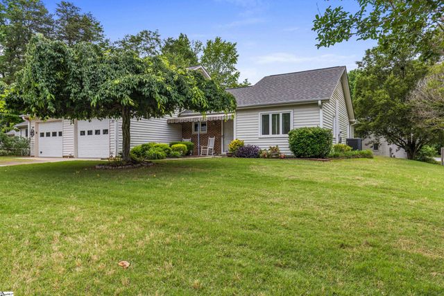 213 Creek Forest Drive, Greenville, SC 29615