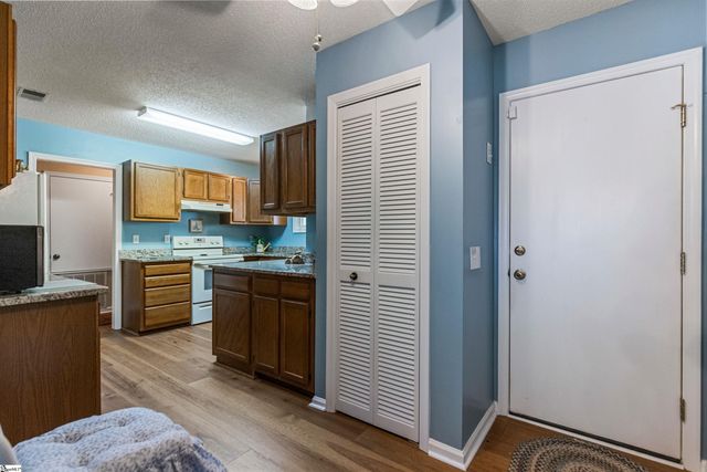 213 Creek Forest Drive, Greenville, SC 29615