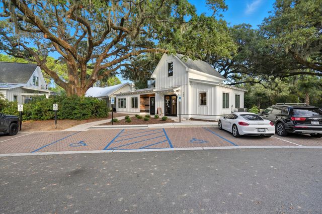 536 Hayes Park Boulevard, Johns Island, SC 29455