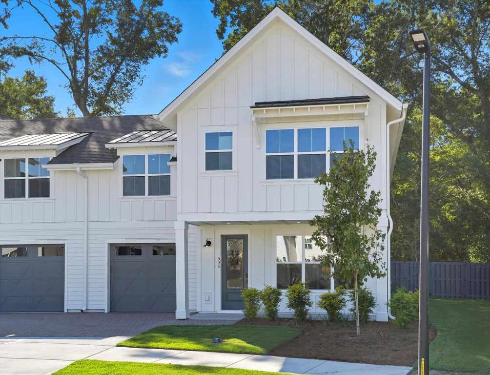 536 Hayes Park Boulevard, Johns Island, SC 29455