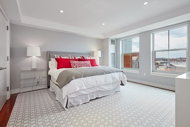 3 Battery Wharf 3505, Boston, MA 02109