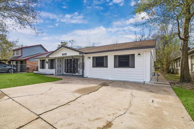 8410 Homewood Lane, Houston, TX 77028