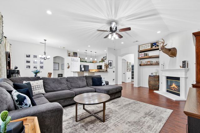1700 Birch Lane, Corinth, TX 76210