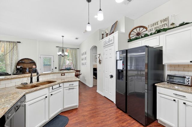 1700 Birch Lane, Corinth, TX 76210