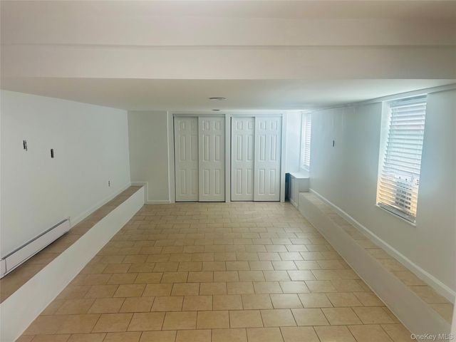 105 Mitchell Ave, Long Beach, NY 11561