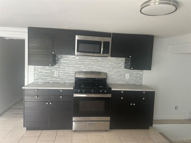 105 Mitchell Ave, Long Beach, NY 11561