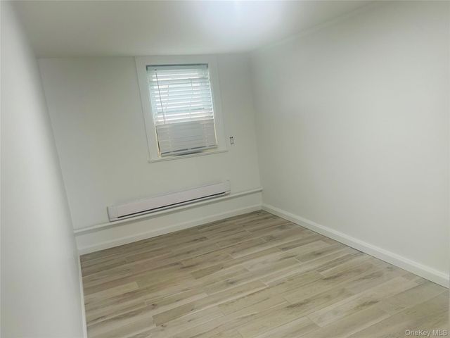 105 Mitchell Ave, Long Beach, NY 11561