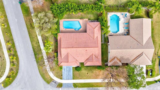 7711 NW 18th Ct, Margate, FL 33063