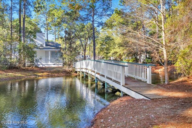 4071 Country Garden Lane, Southport, NC 28461