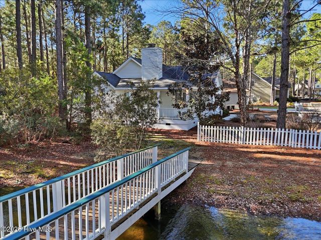 4071 Country Garden Lane, Southport, NC 28461
