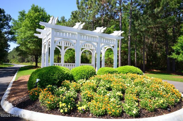 4071 Country Garden Lane, Southport, NC 28461