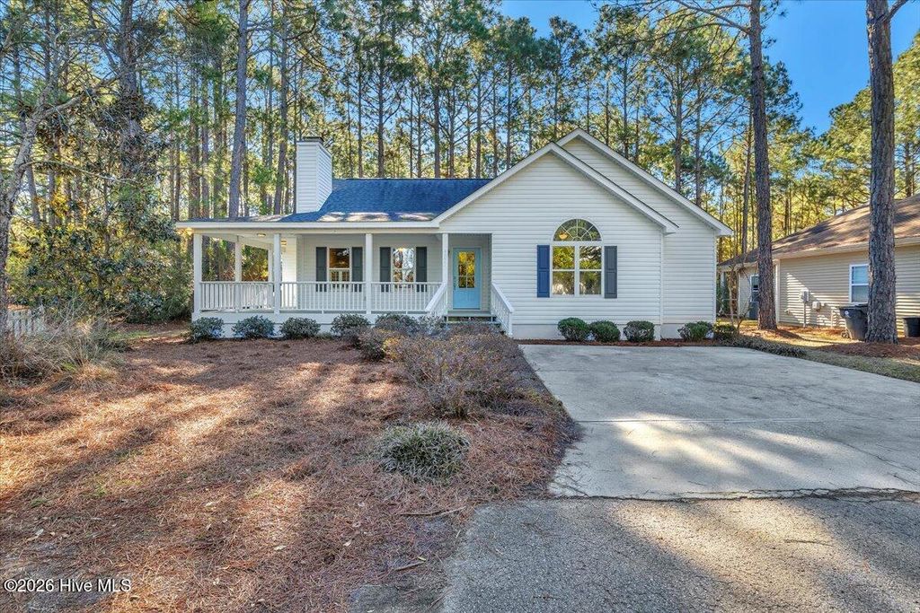 4071 Country Garden Lane, Southport, NC 28461