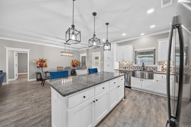 24 Aberdeen Drive, Cabot, AR 72023
