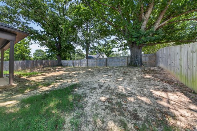 24 Aberdeen Drive, Cabot, AR 72023