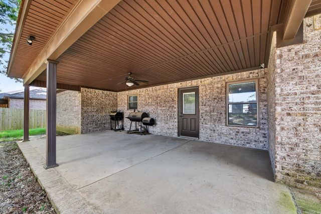 24 Aberdeen Drive, Cabot, AR 72023