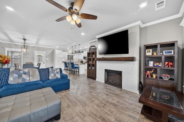 24 Aberdeen Drive, Cabot, AR 72023