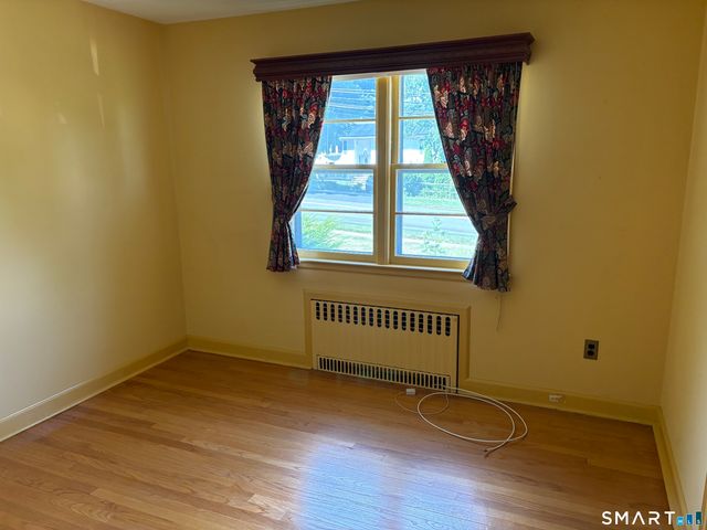 18 Four Rod Road, Hamden, CT 06514
