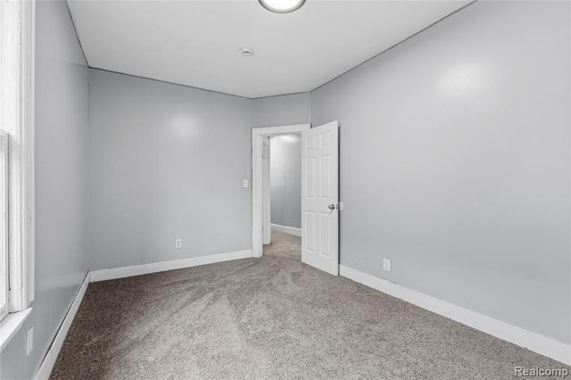 3290 Tuxedo Street, Detroit, MI 48206