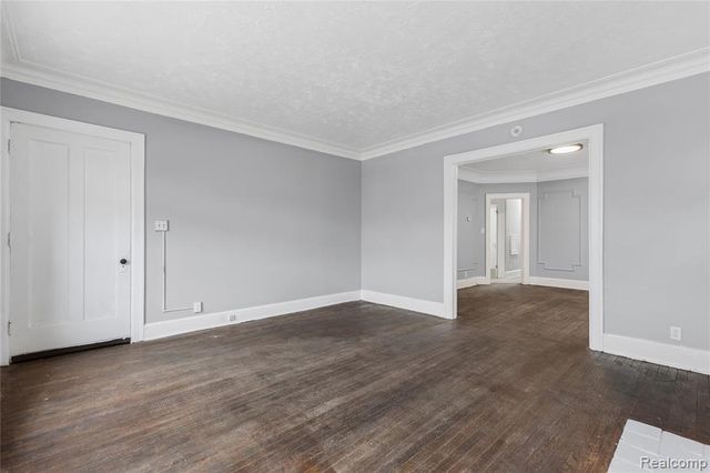 3290 Tuxedo Street, Detroit, MI 48206