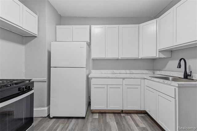 3290 Tuxedo Street, Detroit, MI 48206