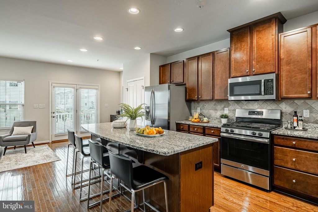 113 QUARRY POINT RD, Malvern, PA 19355