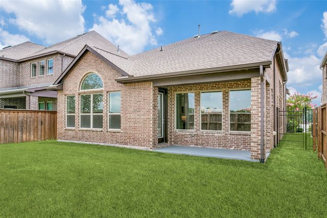 523 Paddock, Irving, TX 75039