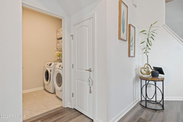 111 Bottes Avenue, Youngsville, LA 70592