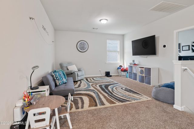 111 Bottes Avenue, Youngsville, LA 70592