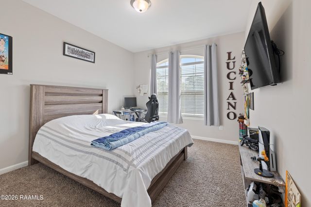 111 Bottes Avenue, Youngsville, LA 70592