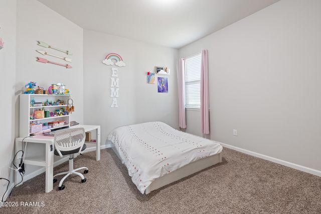 111 Bottes Avenue, Youngsville, LA 70592