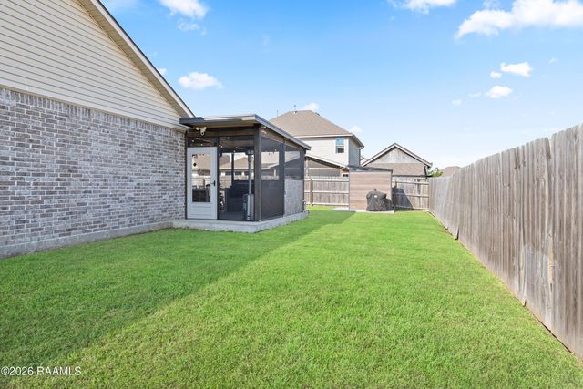 111 Bottes Avenue, Youngsville, LA 70592