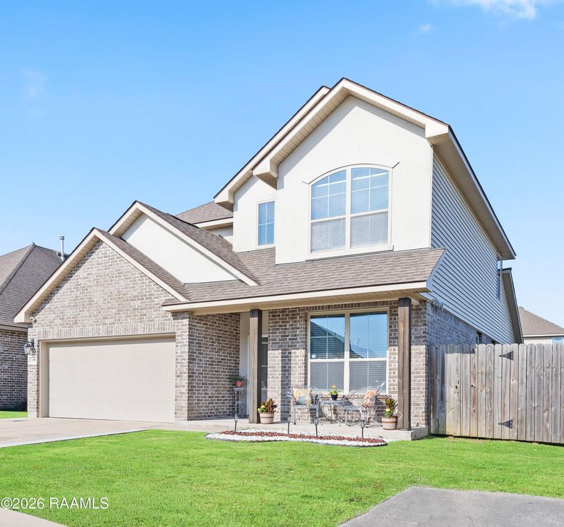 111 Bottes Avenue, Youngsville, LA 70592