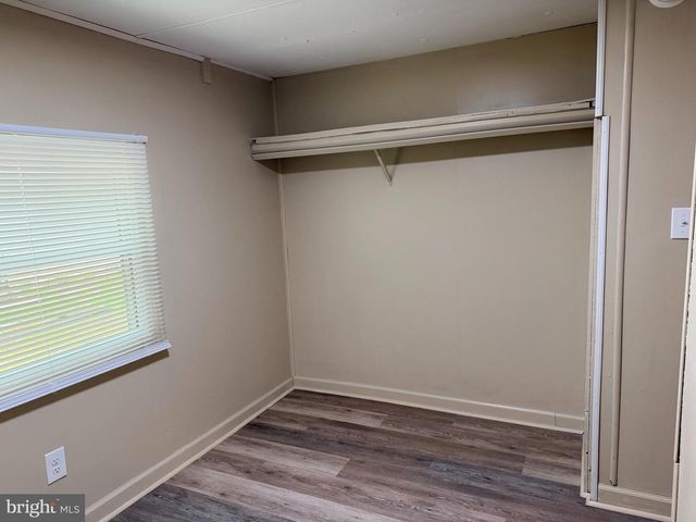 10 ASHWOOD DR, Pittsgrove, NJ 08318