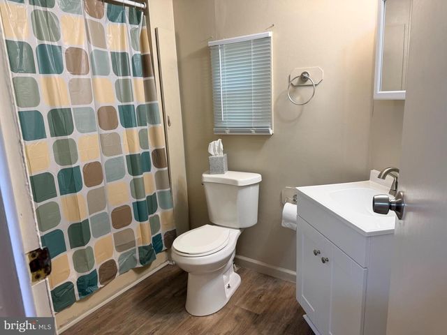 10 ASHWOOD DR, Pittsgrove, NJ 08318