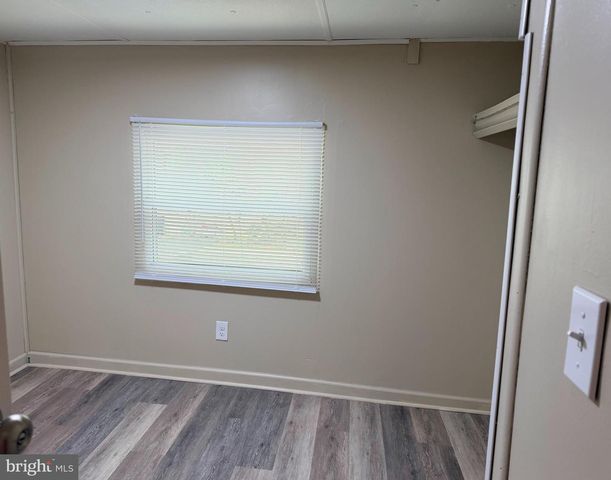 10 ASHWOOD DR, Pittsgrove, NJ 08318