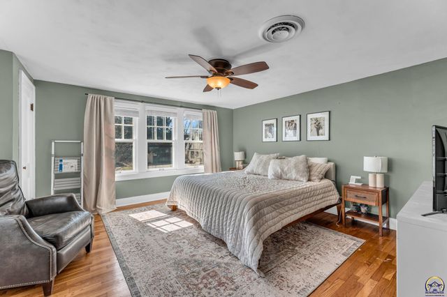 2716 SW 13th ST, Topeka, KS 66604