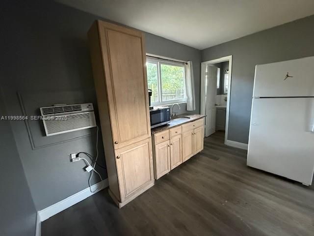 4148 SW 24th St 0, Fort Lauderdale, FL 33317