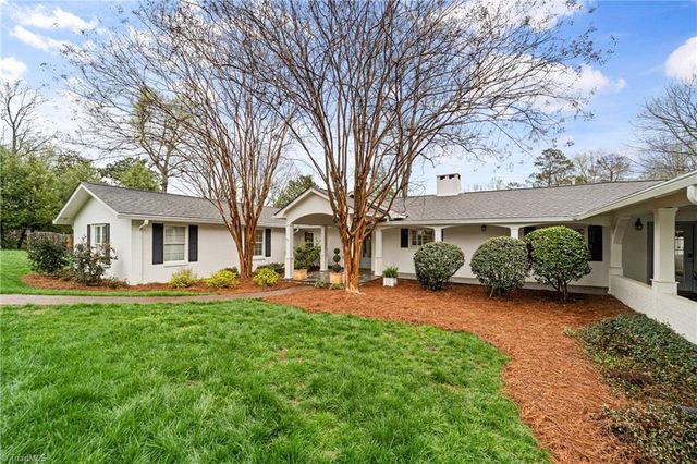 1065 Englewood Drive, Winston-salem, NC 27106