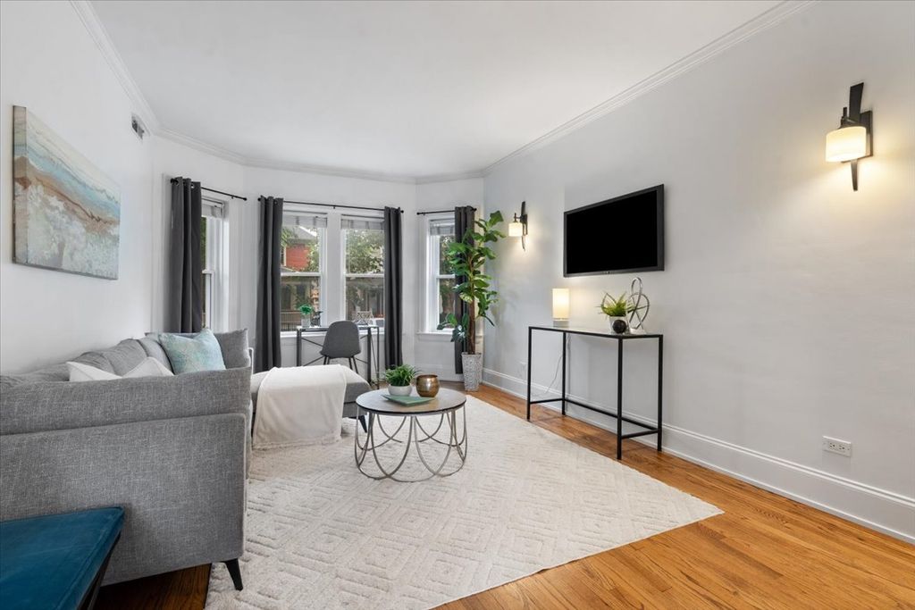 1725 W Winnemac Avenue 1, Chicago, IL 60640 — photo 3