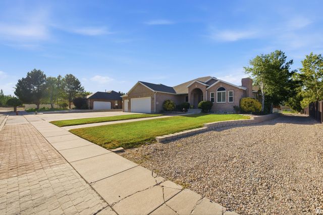 2918 W 8870 S, West Jordan, UT 84088