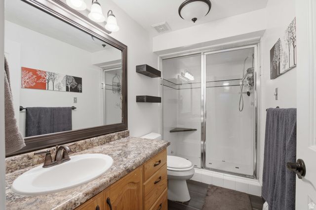 2918 W 8870 S, West Jordan, UT 84088