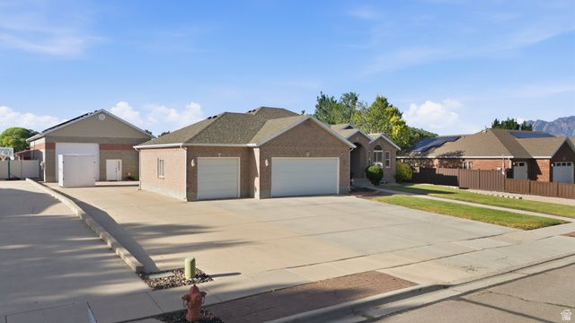 2918 W 8870 S, West Jordan, UT 84088