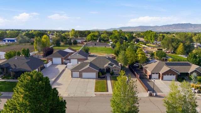2918 W 8870 S, West Jordan, UT 84088